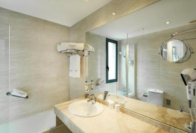 Номер Superior, Sercotel Cornellà Barcelona
