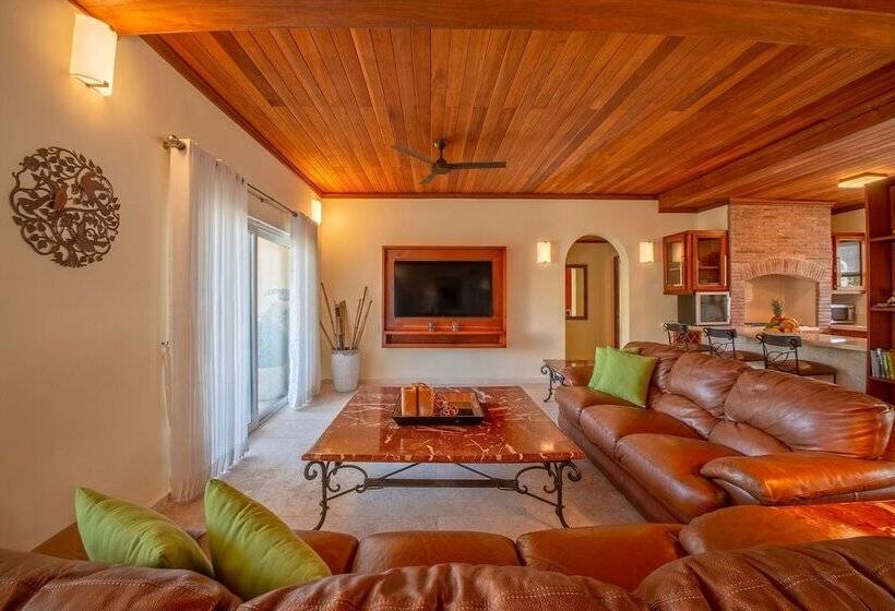 Люкс Deluxe 2 Спальни, Velero Beach Resort