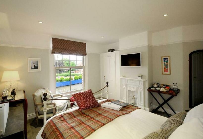 ガーデンビュースタンダードルーム, Corner House Bed & Breakfast