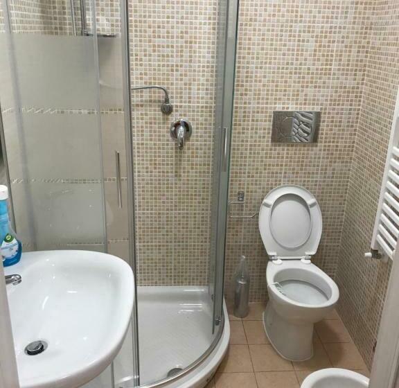 اتاق استاندارد یک نفره, B&b Giulia