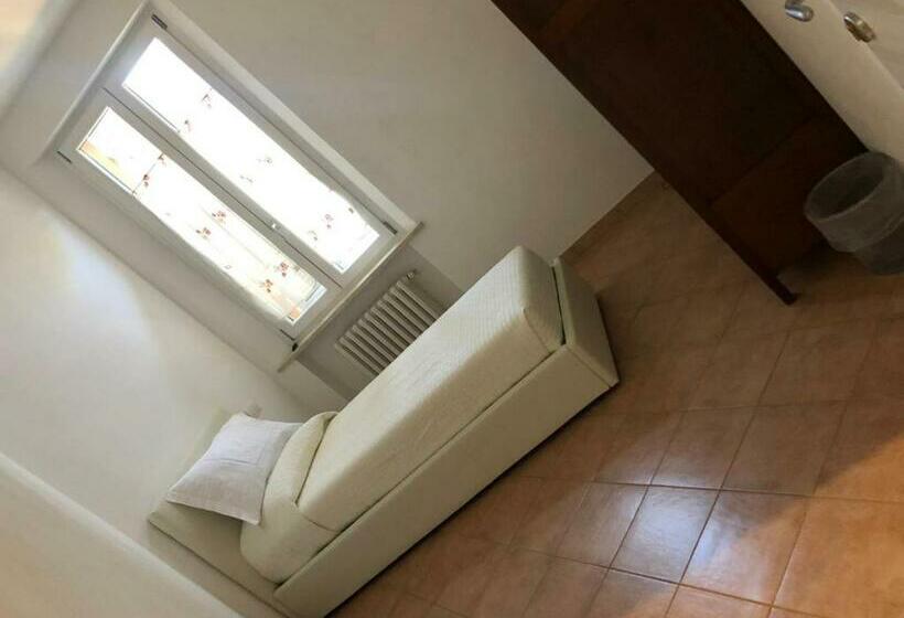 اتاق استاندارد یک نفره, B&b Giulia