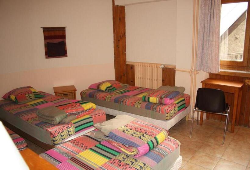 Люкс 2 Спальни, Le Gîte Les Melezes