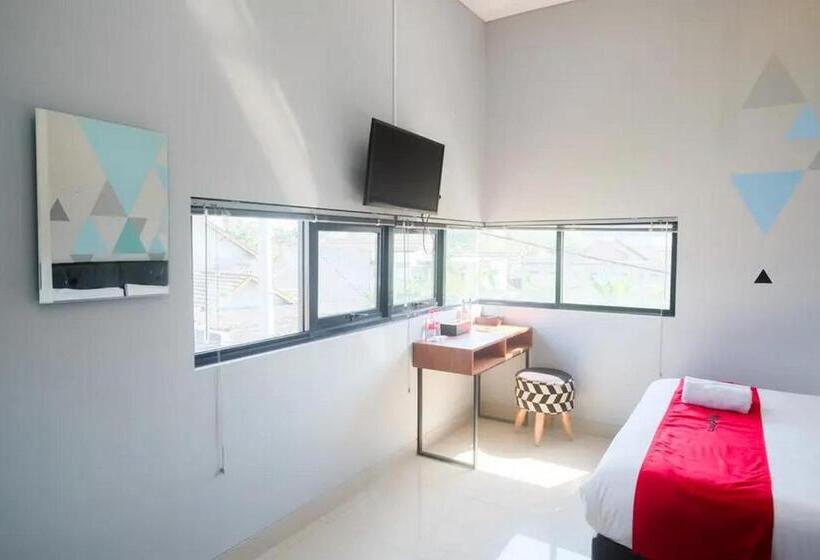 高级大房间, Reddoorz Near Sindu Kusuma Edupark 3