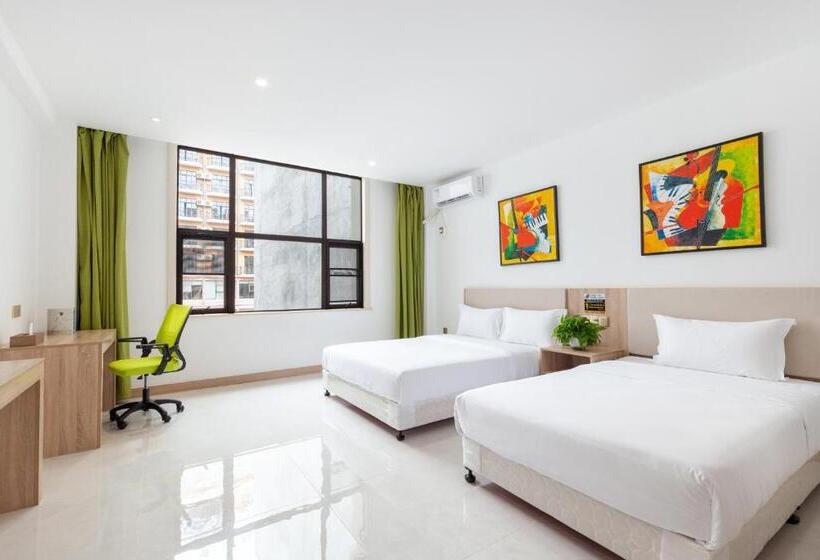 Семейный Номер, Floral Hotel · Yu Wan Holiday Lingshui