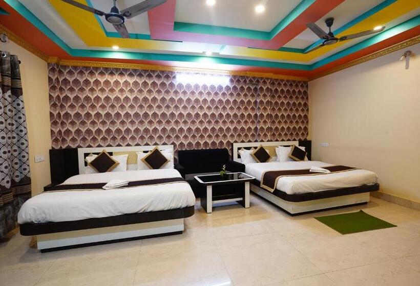 Familjerum, Tirupati Lodge Njp