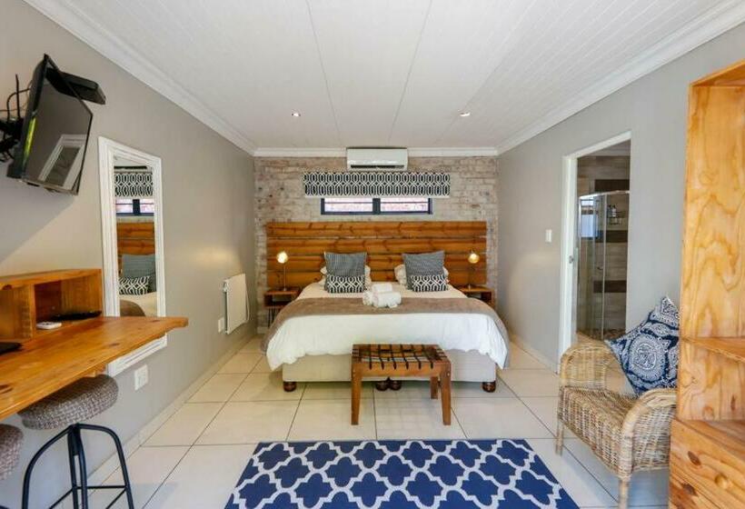 Номер Deluxe, Touching Senses Garden Cottages