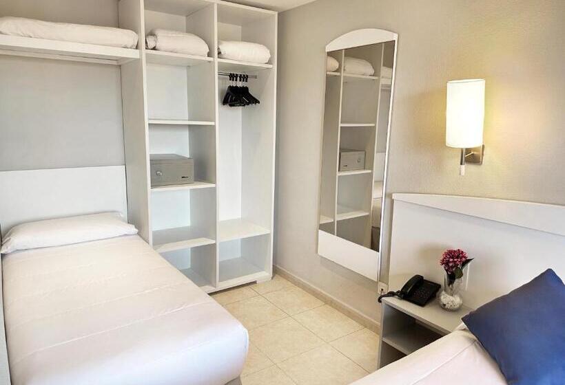 プールの見える１ベッドルームアパートメント, Aparthotel Sunclub Salou