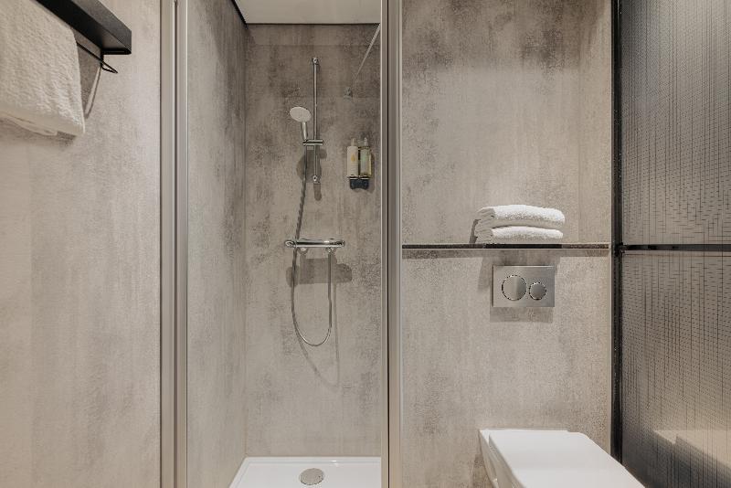 Quarto Estandar, The Ed Amsterdam