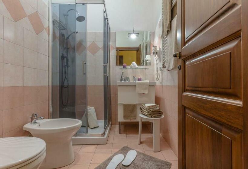 اتاق لوکس, B & B La Fontaine Residenza D'epoca