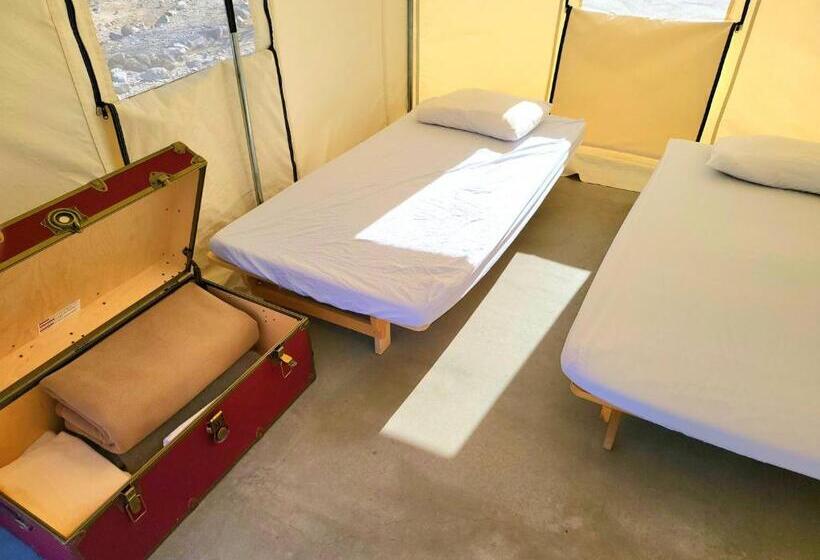Basic Tent, Panamint Springs Motel & Tents