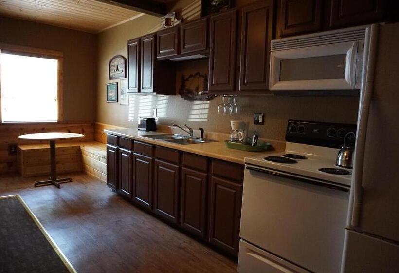 Family Suite, Shaver Lake Village