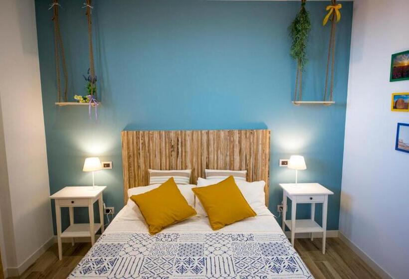 Номер Стандарт, Il Parco Dei Poeti B&b