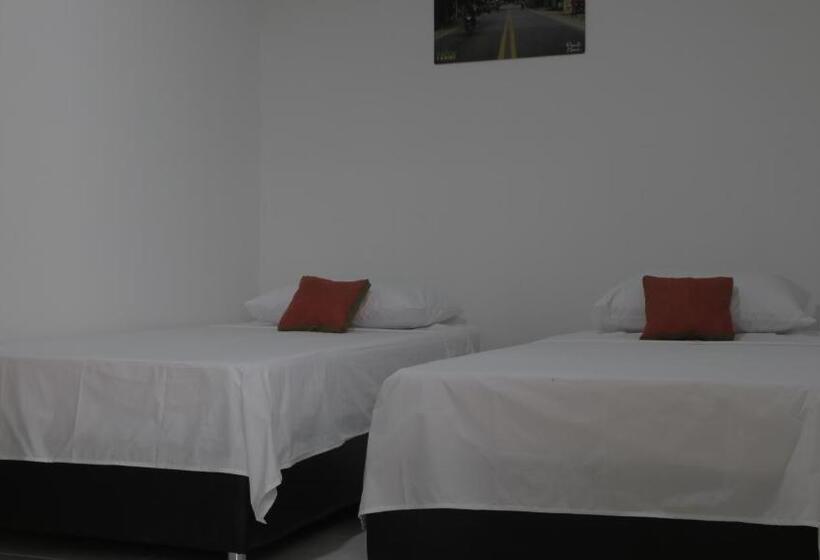 기본룸, Puerto Caribe Hostal