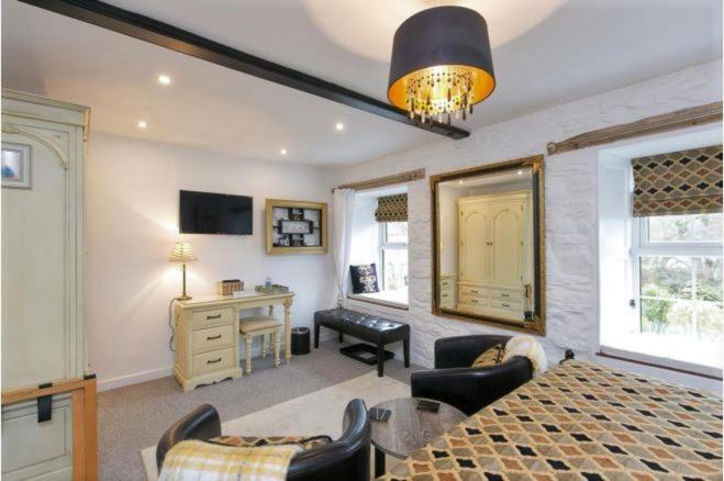 Номер Superior Кровать Кинг, Yr Hen Felin   The Old Mill B&b