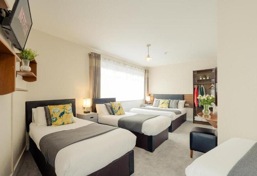 Четырехместный Номер Стандарт, Hillgrove Guesthouse
