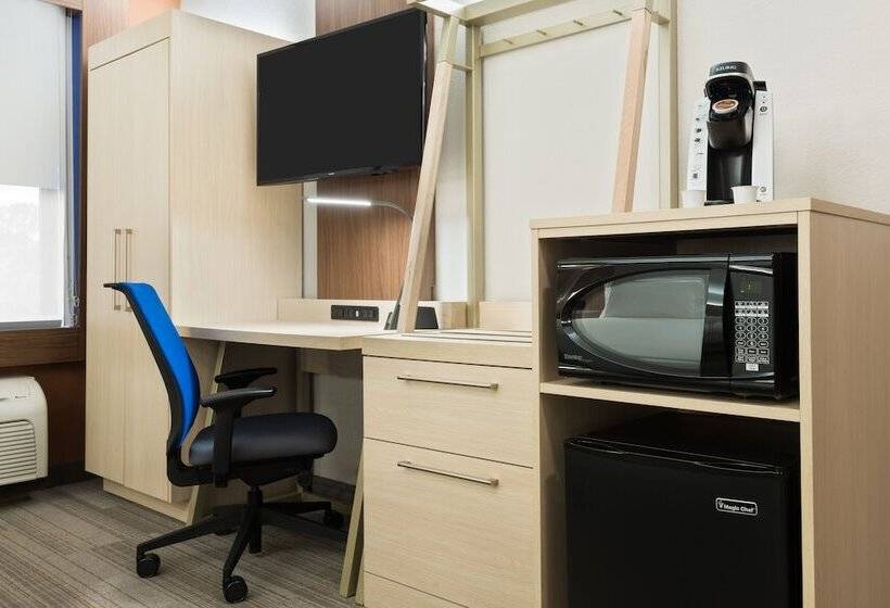 스탠다드 룸 더블 침대 2개, Holiday Inn Express & Suites   Nearest Universal Orlando, An Ihg