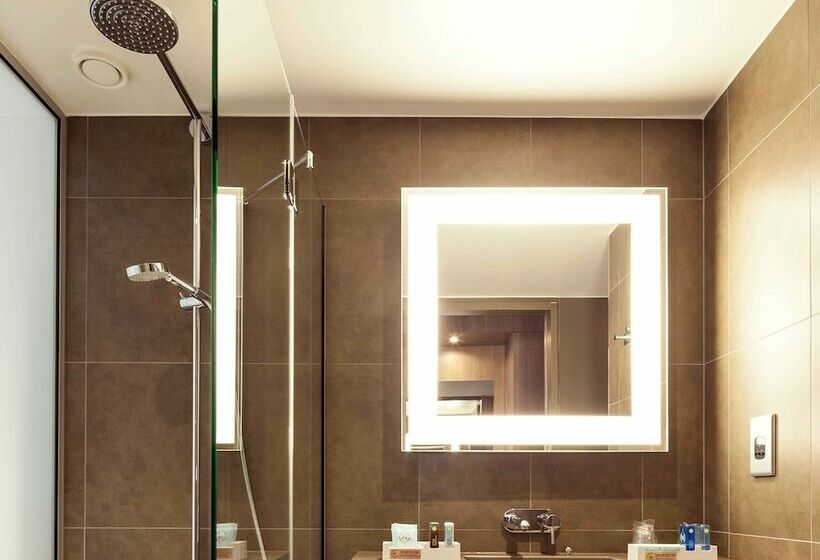 Номер Executive, Novotel London Bridge