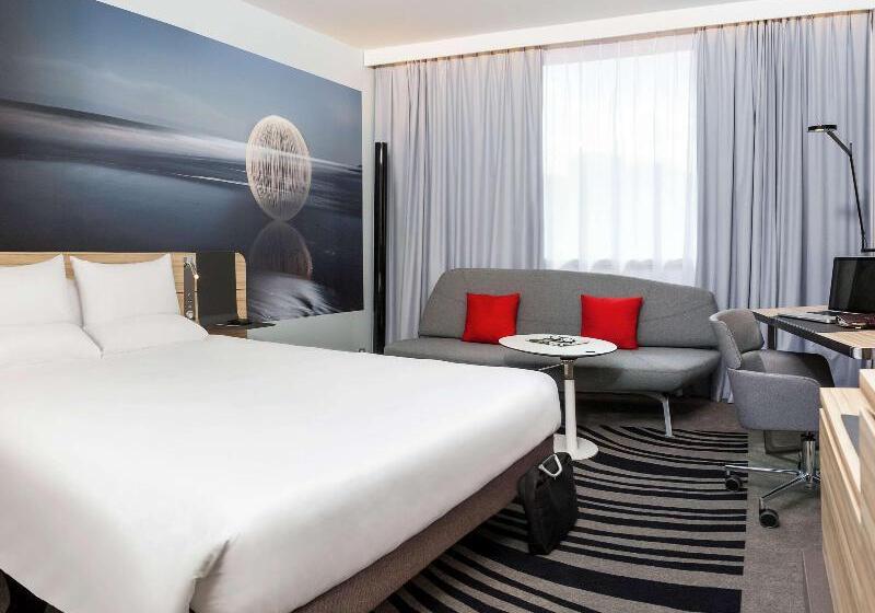 Номер Премиум, Novotel London Bridge
