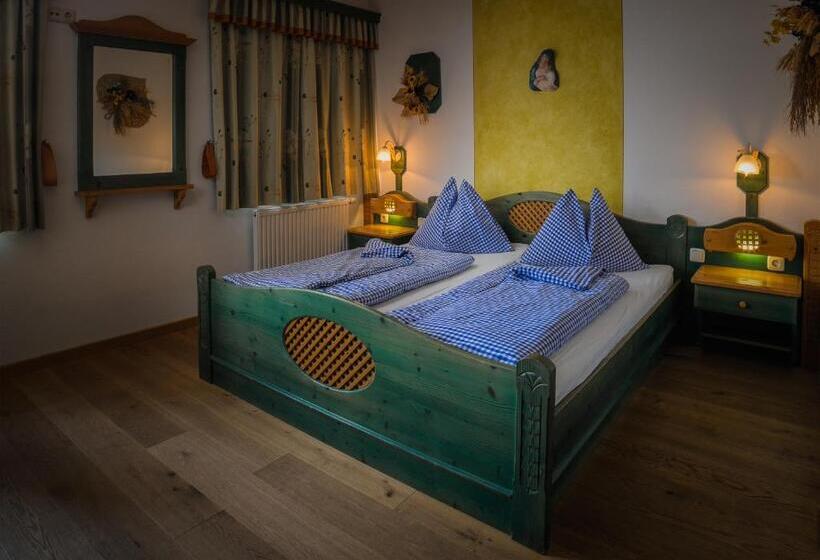 エコノミールーム, Familienhotel Hochrieß