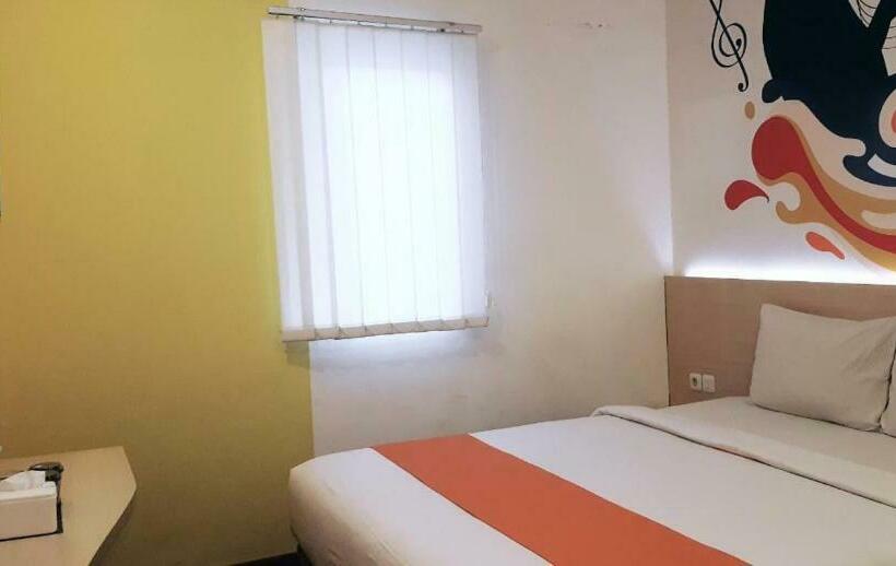 Номер Superior, Green Red Hotel Syariah Jombang