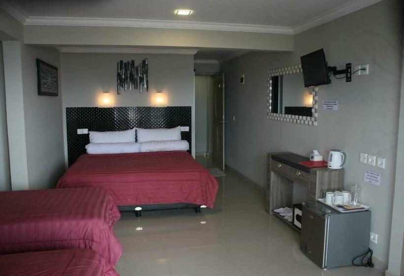 Quarto Familiar, Silver Fern Beach Retreat