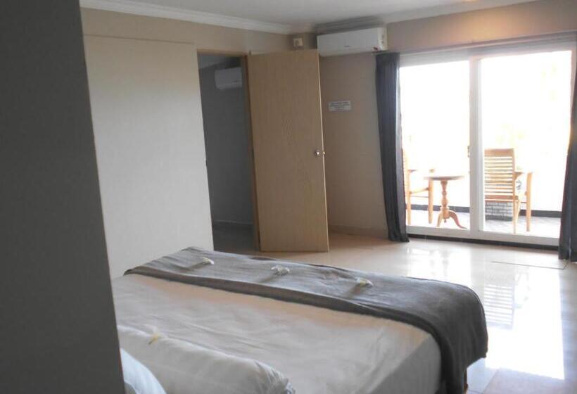 Семейный Номер, Silver Fern Beach Retreat