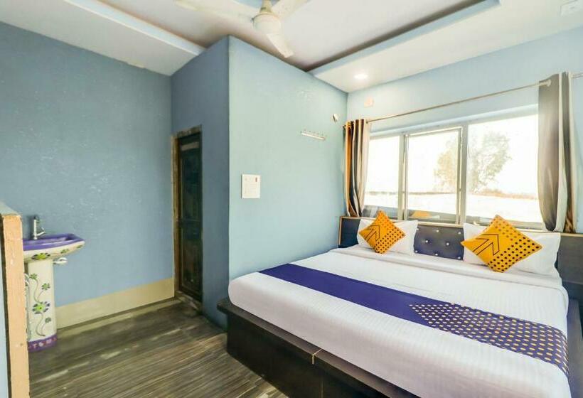 Трехместный Номер Классика, Spot On Hotel Lake City