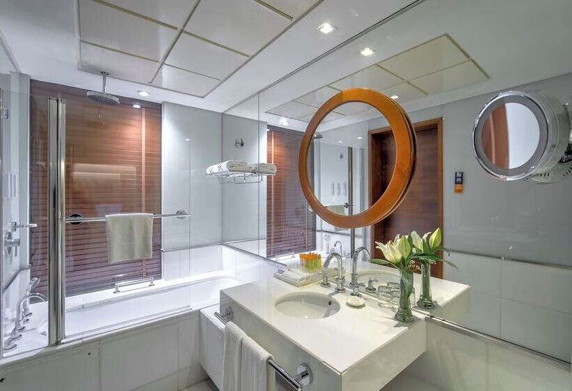 Классический Номер, Majestic Premier Hotel Burdubai