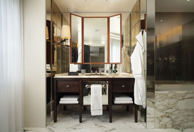Люкс Премиум, Rosewood London