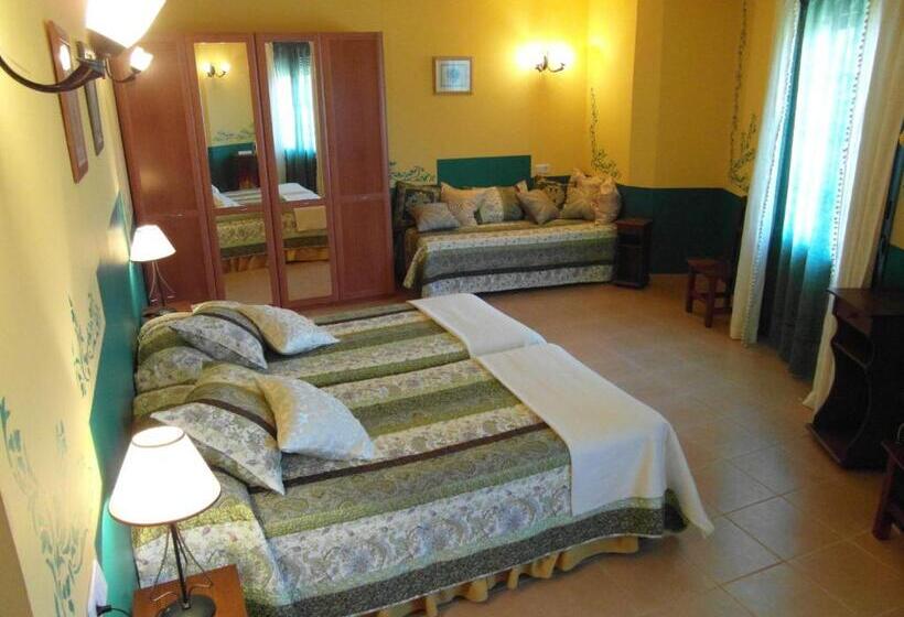 Четырехместный Номер Стандарт, La Casa Del Filandón  Hotel Rural