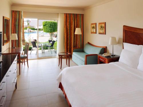 اتاق دلوکس با تخت کینگ و چشم‌انداز, Naama Bay Promenade Beach Resort Managed by Accor