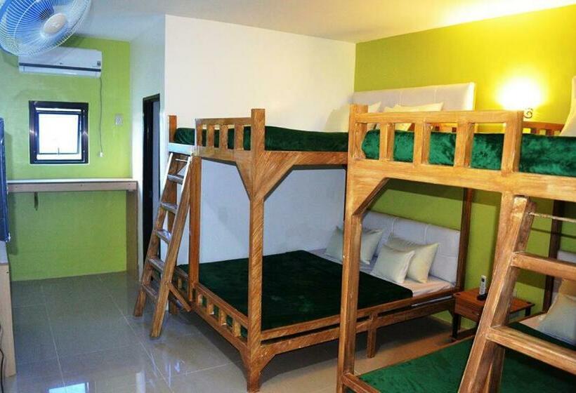 Семейный Номер Superior, Casa Del Camba Hotel And Restaurant Near Hundred Islands