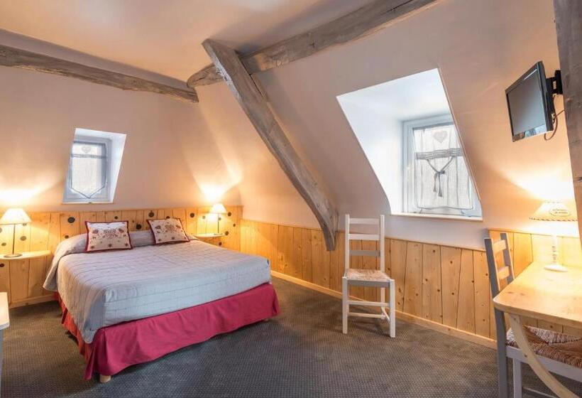 Номер Стандарт Вид на Горы, Auberge Le Cabaliros