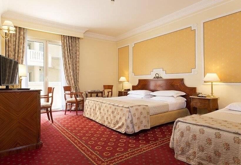 اتاق استاندارد سه نفره, Grand Hotel Vanvitelli