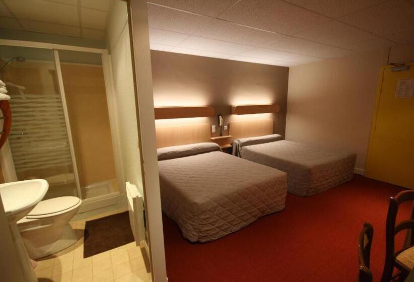 Четырехместный Номер Стандарт, Logis Hotel L Ange Couronne