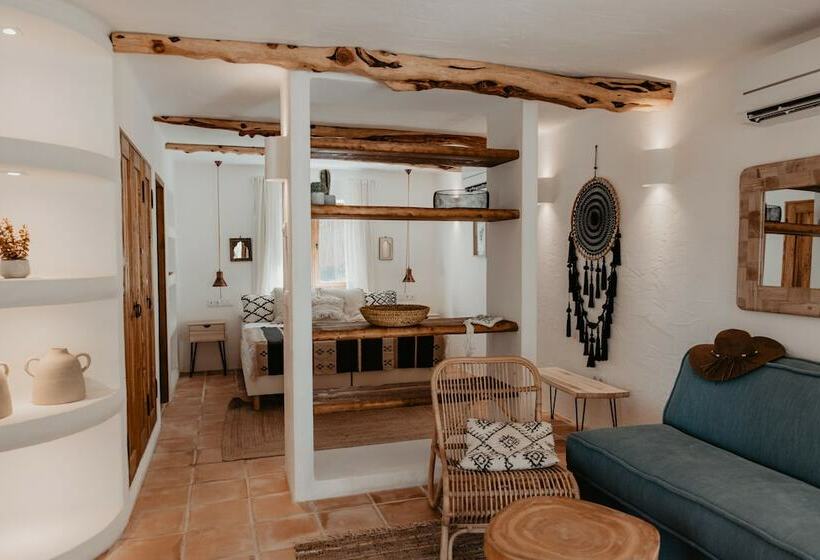 Бунгало Стандарт, Can Vistabella Boutique Resort