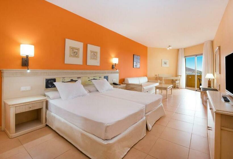 جناح جونيور, Iberostar Waves Gaviotas Park - All Inclusive