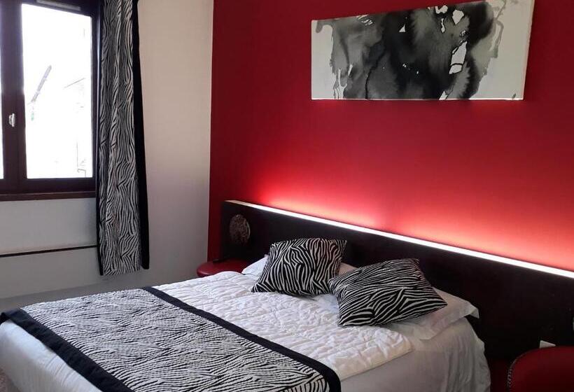 اتاق استاندارد, Le Merle Blanc Hôtel Logis