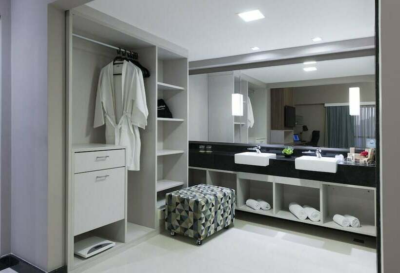 Президентский Люкс, Comfort Hotel Fortaleza
