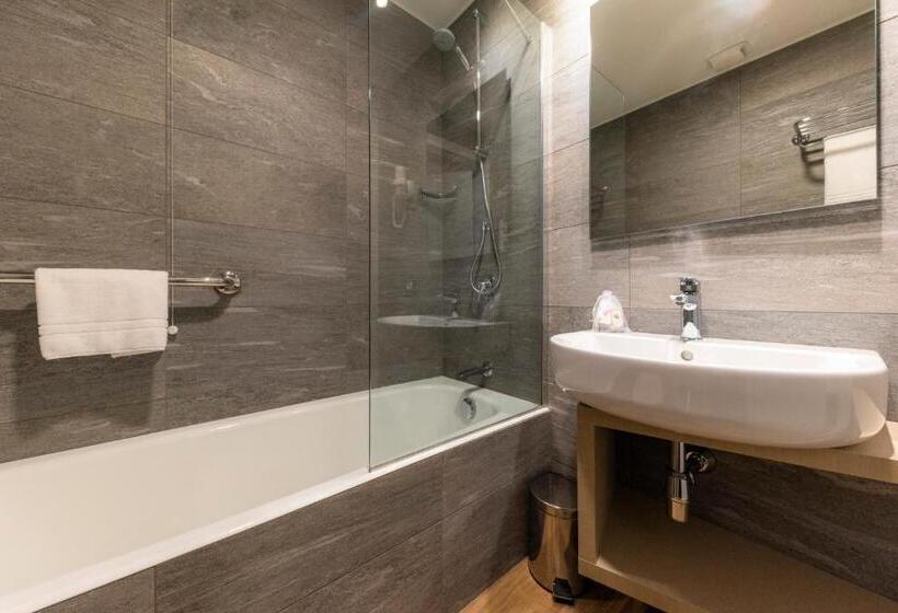 Номер Стандарт, Airport Hotel Bergamo