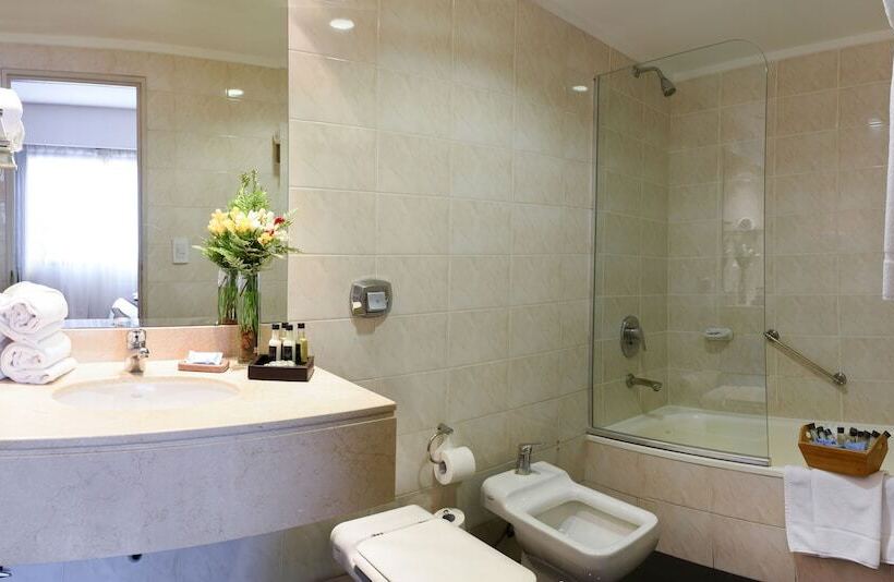 اتاق استاندارد سه نفره, Argenta Tower Hotel & Suites