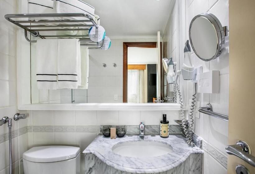 اتاق لوکس با بالکن, Melia Jardim Europa