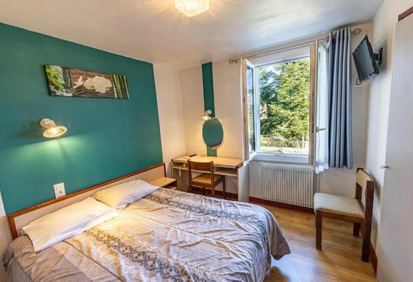 اتاق اکونومی, Le Clos Grand