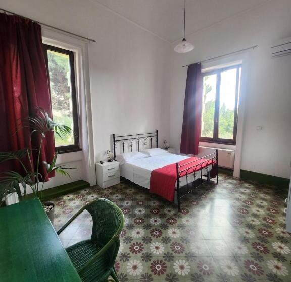 اتاق خانوادگی, Dimora Liberty