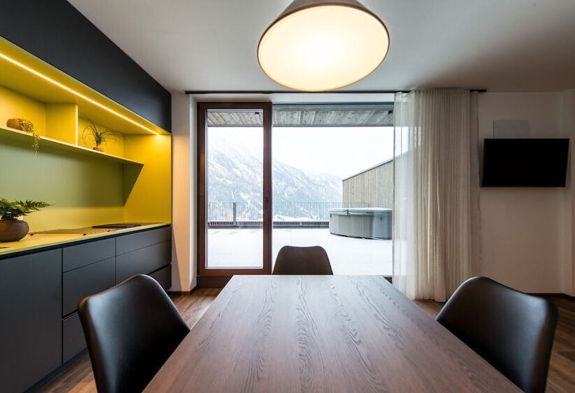 ペントハウス２ベッドルームアパート, Mountain Residence Montana