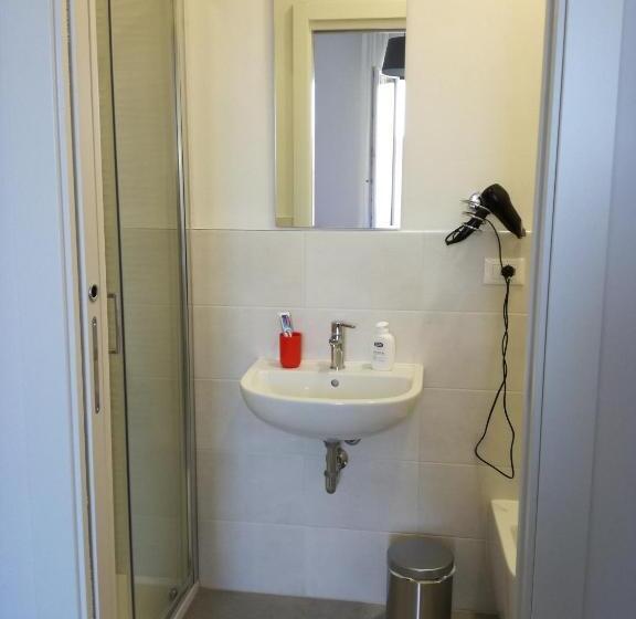اتاق لوکس, Mambo Suites