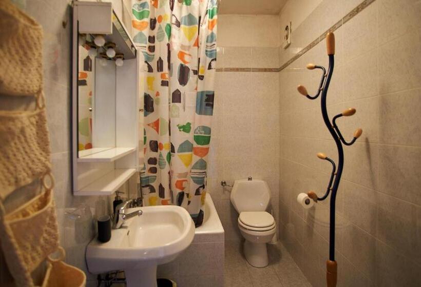 آپارتمان 1 خوابه با چشم‌انداز, B&b La Bredia