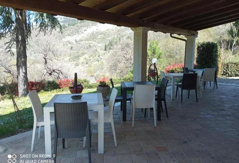 فيلا غرفة نوم واحدة مع مسبح, B&b Mosca Bianca