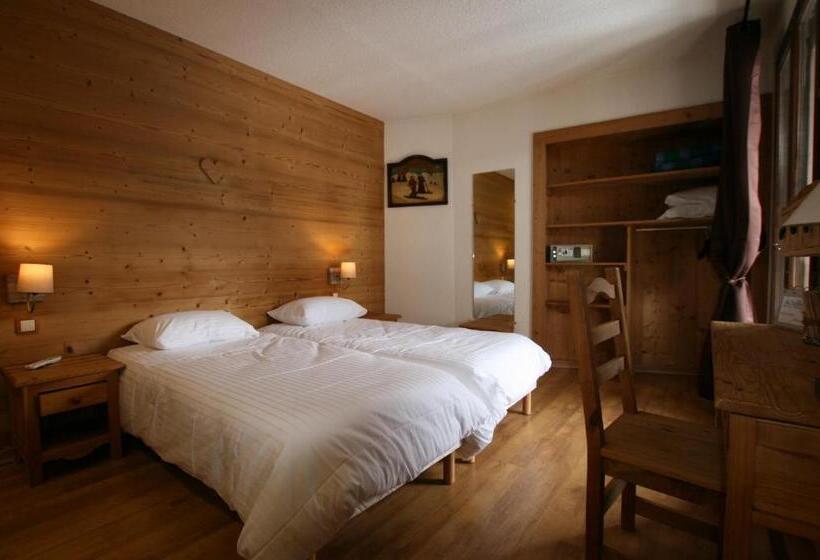 Номер Стандарт, Hôtel Les Vallois