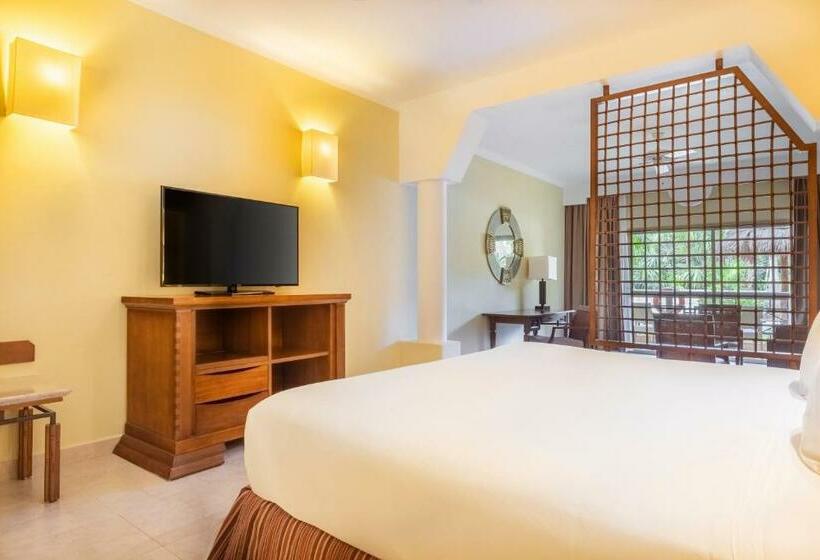 プールビュージュニアスイート, Iberostar Selection Paraíso Maya Suites
